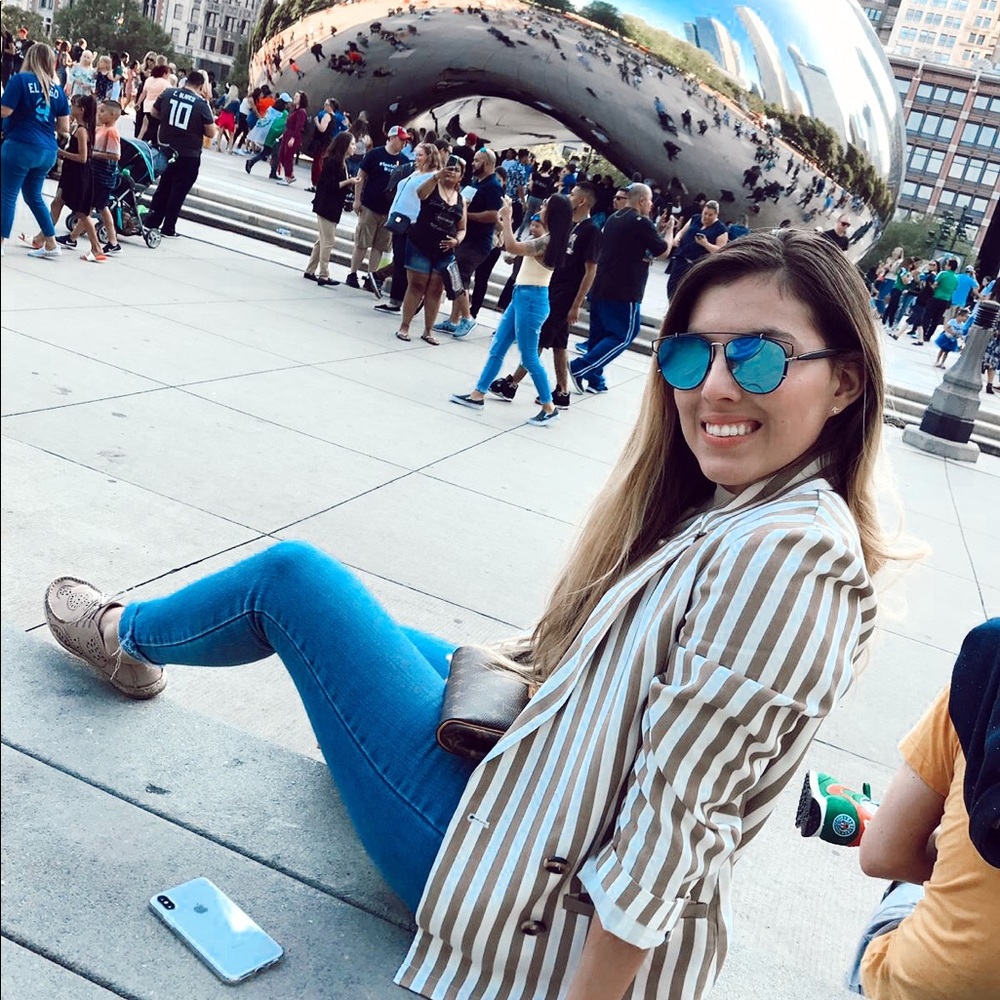 Meet your Posher, Keyla